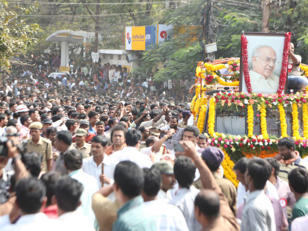  జనసంద్రం