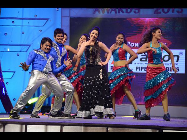 చార్మి పెర్పార్మెన్స్