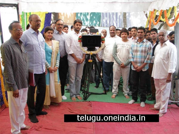 సురేందర్ రెడ్డి గౌరవ దర్శకత్వం