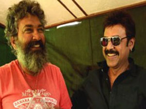 Victory Venkatesh visits Baahubali sets Victory Venkatesh visits Baahubali sets