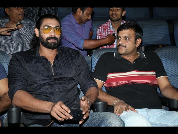 స్టోరీ ఏంటి?