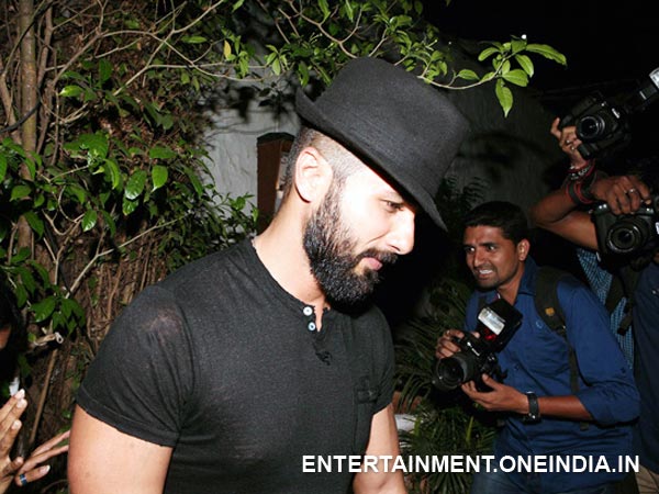 షాహిద్ కపూర్ అమీర్ ఖాన్‌ను ఇమిటేట్ చేస్తున్నాడా?