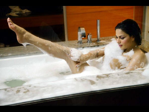 నగ్నసత్యం