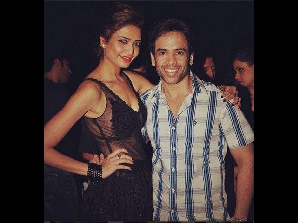 తుషార్ కపూర్‌‍తో