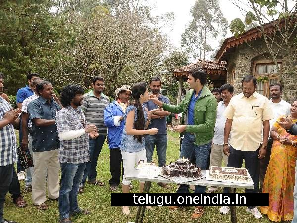 పూనమ్ కౌర్-గణేష్ వెంకట్రామన్