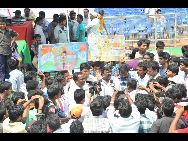 జన సేన వైజాగ్ మీటింగ్ 11