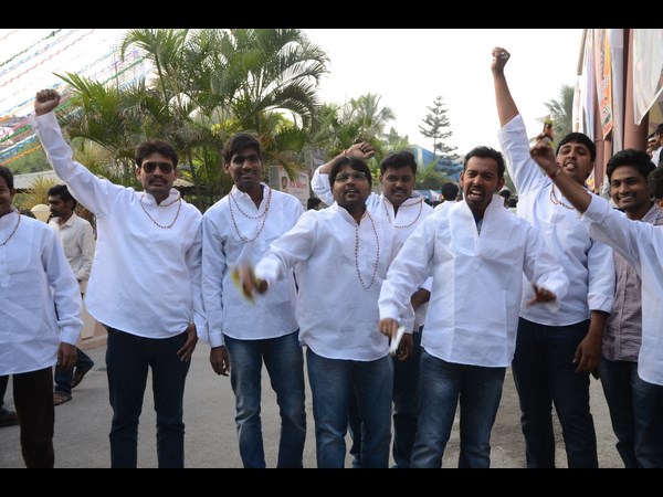 బాలయ్య లెజెండ్ గెటప్