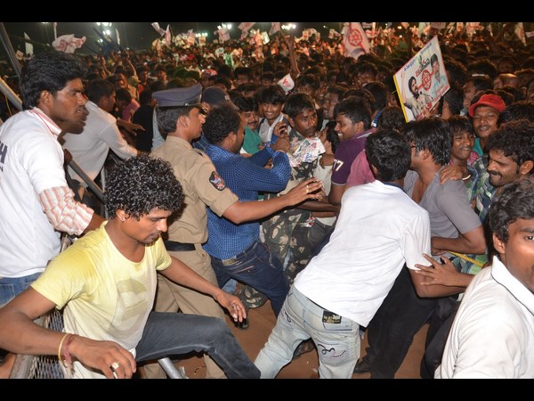 అభియోగాల నుంచి జగన్‌ బయటపడాలి