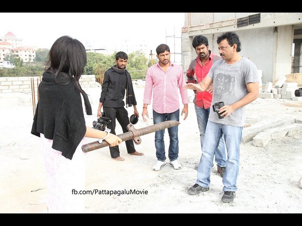 నేచురల్ లుక్ 