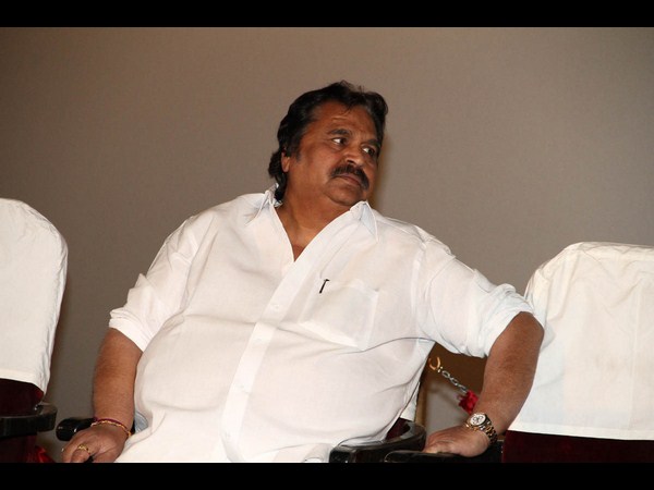 దాసరి కంటిన్యూ చేస్తూ...