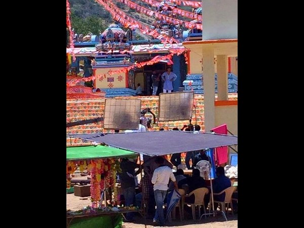 ఎవరెవరు..