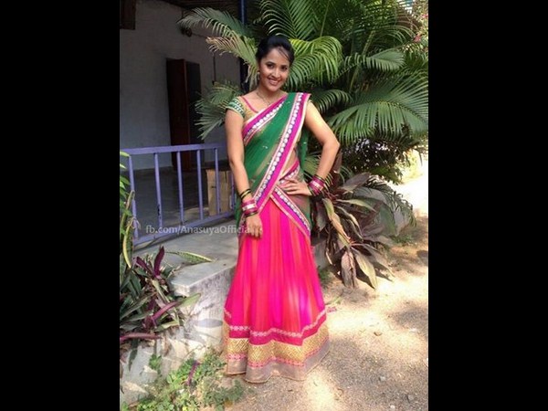 ఫాలోయింగ్