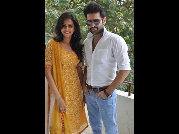 వెలిగొండ శ్రీనివాస్