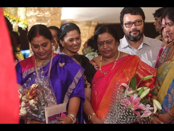 సాయికుమార్...