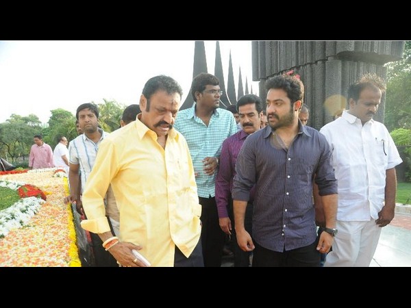 తండ్రి, కొడుకులు