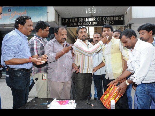 రెండు ప్రాంతాల్లోనూ...