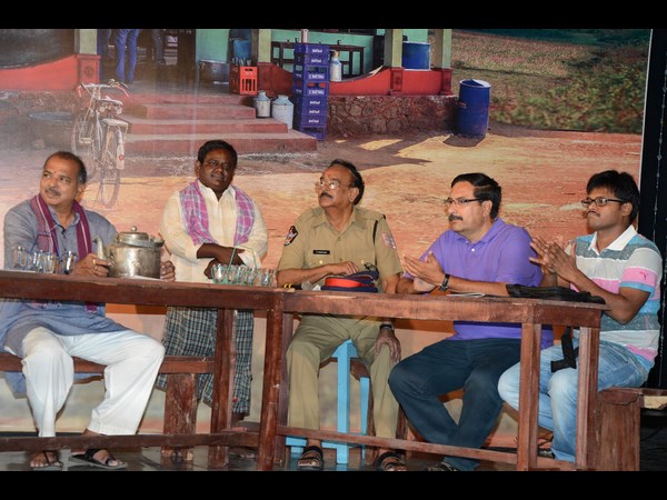 ప్రమోషన్స్ దృశ్యాలు...