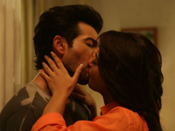 సర్వీన్ చావ్లాపై కూడా..