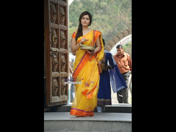 ఎవరెవరు