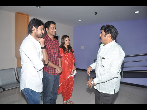 కొత్తవాళ్ళతో...