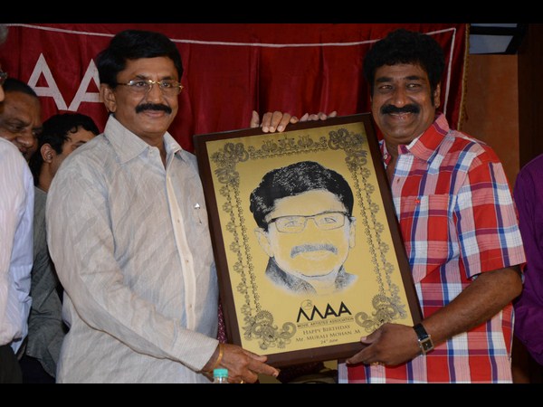 నిజం లేదన్న మురళీ మోహన్