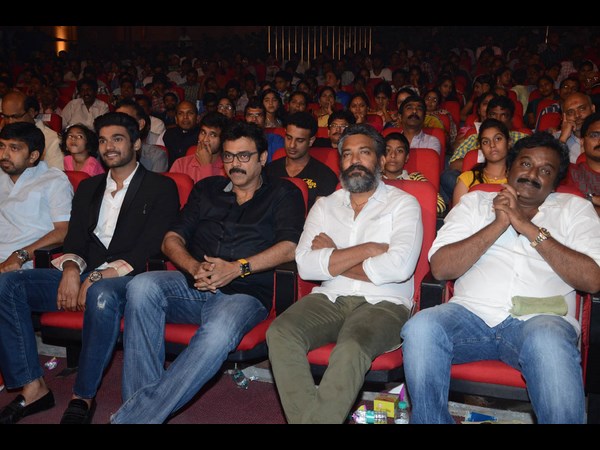 తెరవెనక...