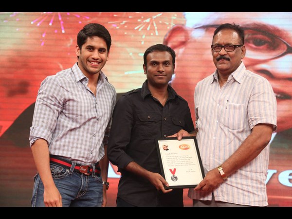 అభిమానుల సంబరాలు