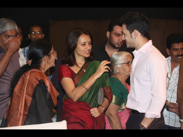 అలా బాధ నుండి బయటపడ్డా...