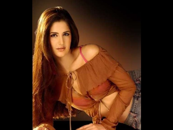 రెండు చేతులా సంపాదన...