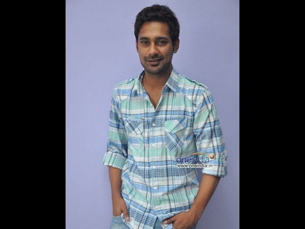 మిగతా హీరోలతో పార్టీలు