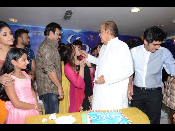 మీనాకి కేక్