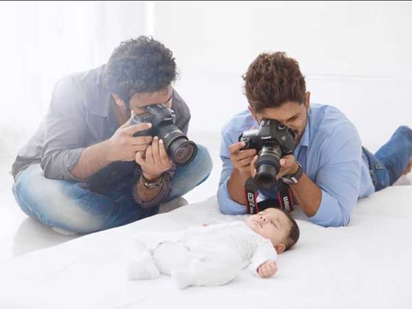 అయాన్ ను కెమెరాలో బంధిస్తూ..