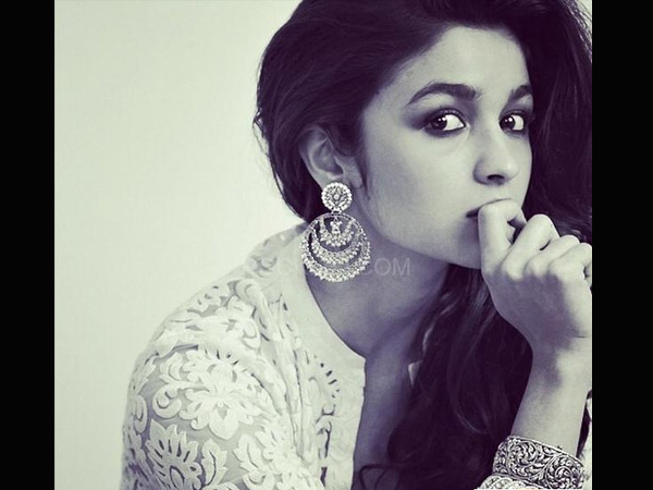 చేతన్ భగత్