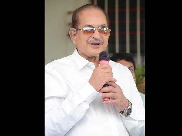 Hero Krishna Praises KCR Hero Krishna Praises KCR