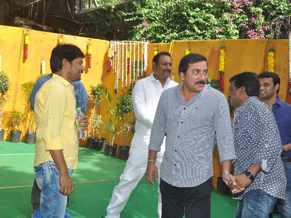 గోపి, సురేష్, సాయి