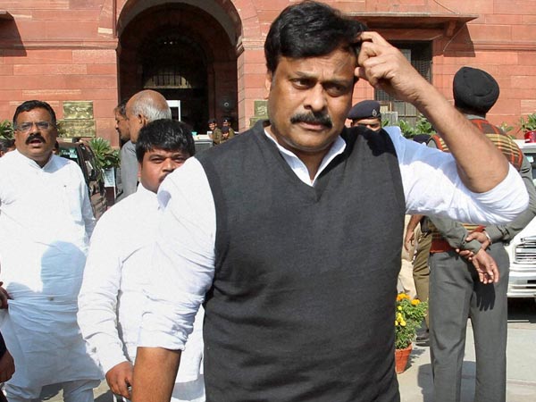  ఇల్లే వేరే ప్రపంచం