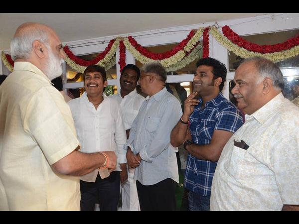 శ్రీనివాస్ మాట్లాడుతూ