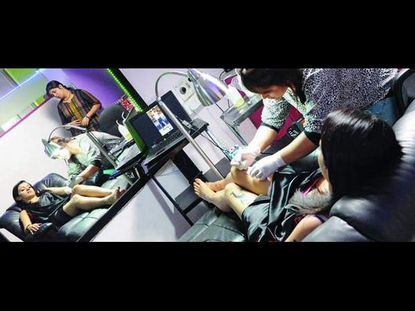 పార్టీలు