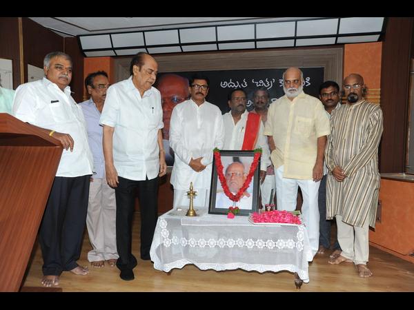 ప్రముఖలు