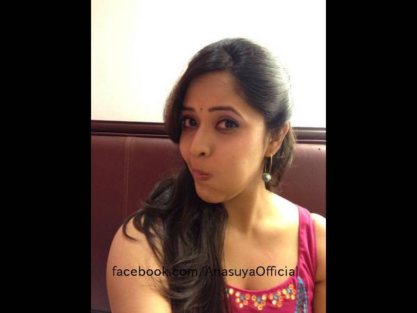 ఫేస్ బుక్, ట్విట్టర్ ల్లో..