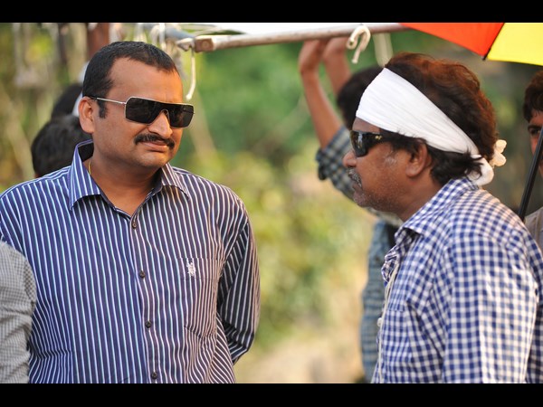 గోవిందుడు అందరి వాడేలే వర్కింగ్ స్టిల్స్ 9