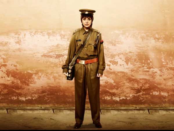 అనుష్క శర్మ పికె పోస్టర్