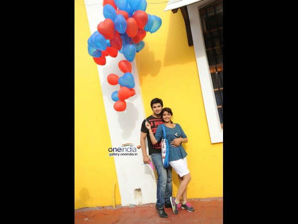 షెర్లాక్ హోమ్స్ హీరోలా...