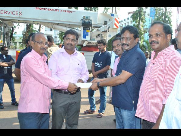 వివిధ శాఖలకు