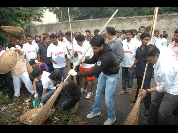 అభిమానులూ...