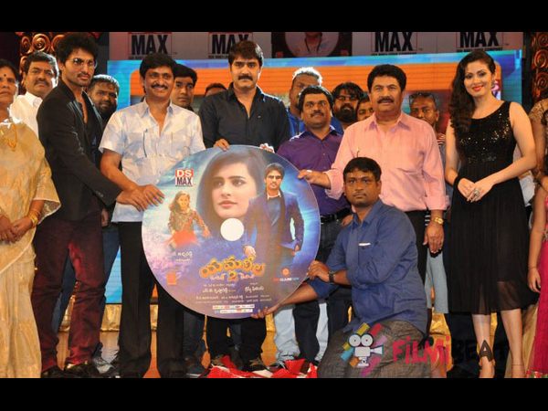 శ్రీకాంత్ మాట్లాడుతూ