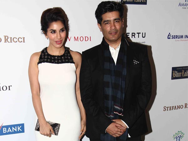 సోఫీ చౌదరి, మనీష్ మల్హోత్రా