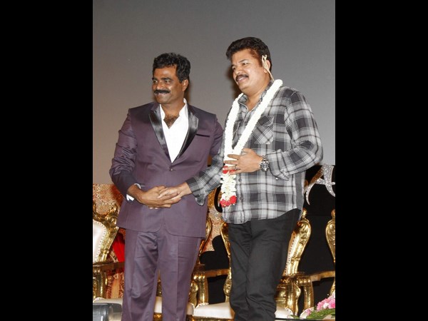 మీ వెంటే మేం...