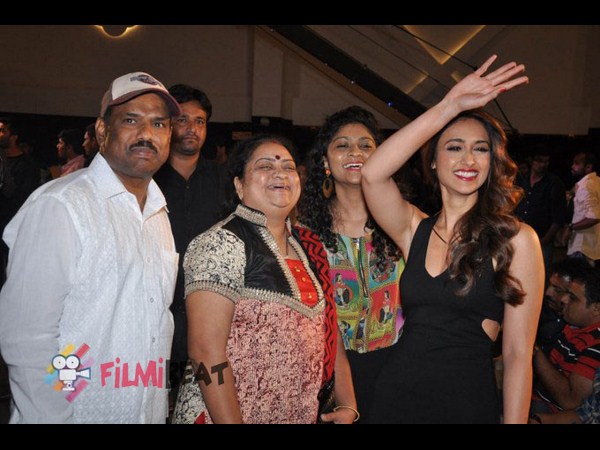 లక్ష్మీ రావె మా ఇంటికి