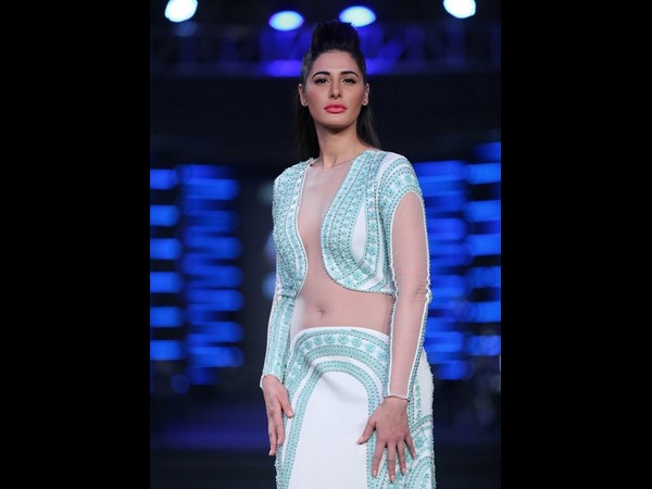 చాలా మంది..